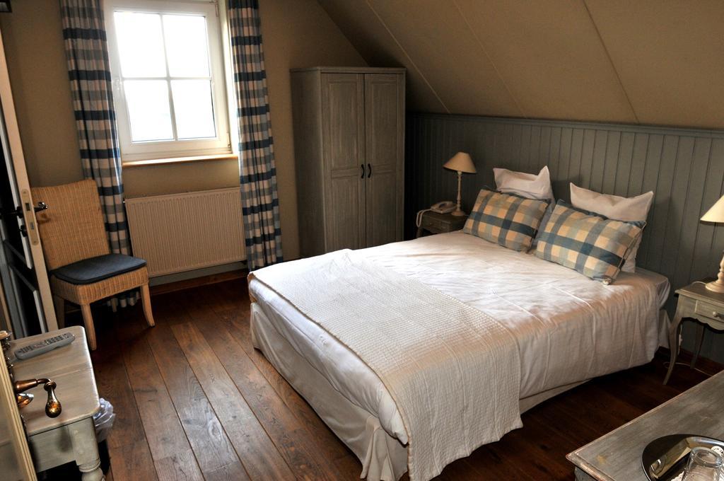 Hostellerie Au Coeur Du Spinois Rebecq-Rognon Bilik gambar