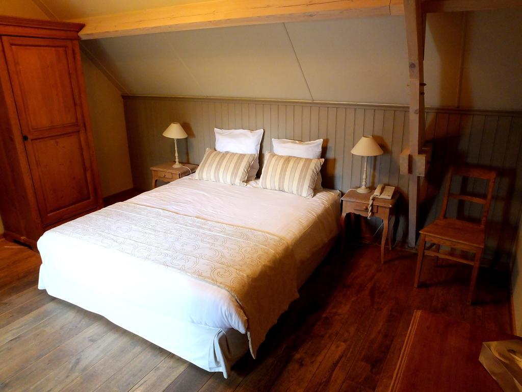 Hostellerie Au Coeur Du Spinois Rebecq-Rognon Bilik gambar